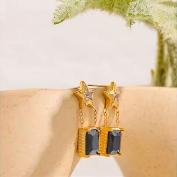 New Stunning 18k Gold Ss and Black Cubic Zircona Star Drop Earrings - Picture 4 of 9